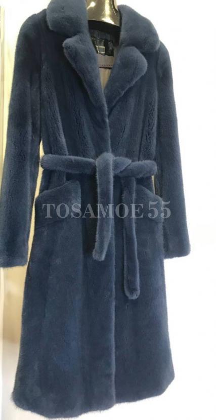 Шуба из норки темно-синего цвета фото №3